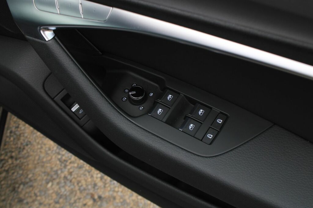 Audi A6 Black Edition 40 Tdi 204 Ps S Tronic Black #35
