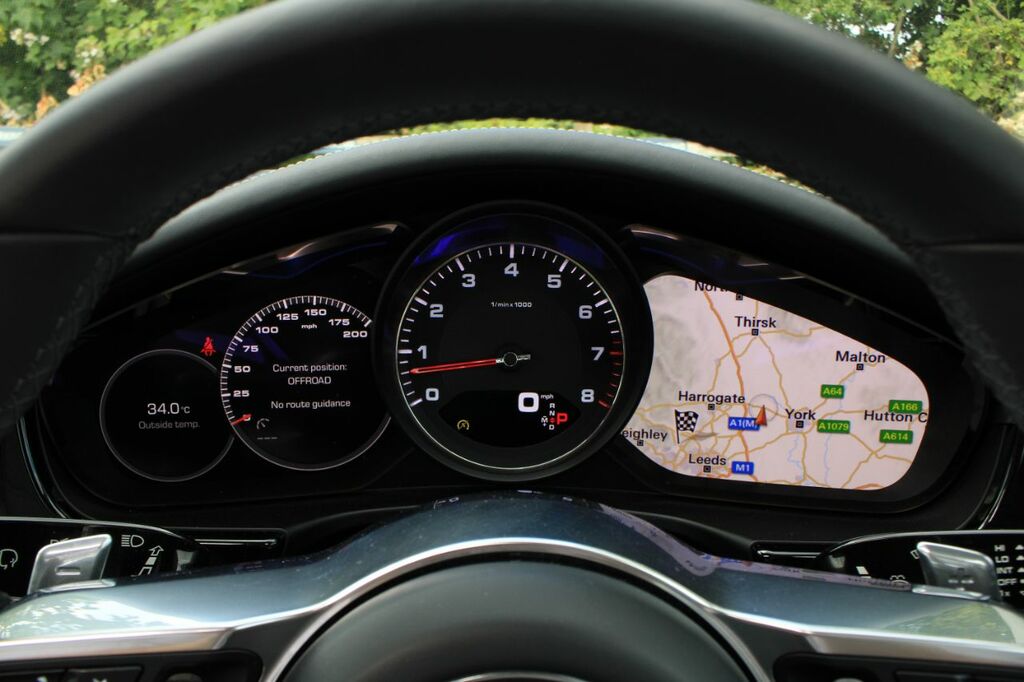 Porsche Panamera 4 E-hybrid  #30