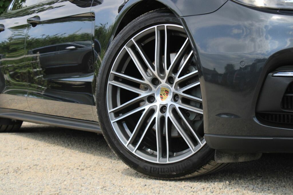 Porsche Panamera 4 E-hybrid  #9