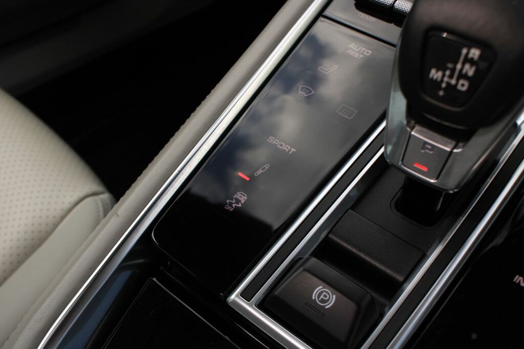 Porsche Panamera 4 E-hybrid  #34