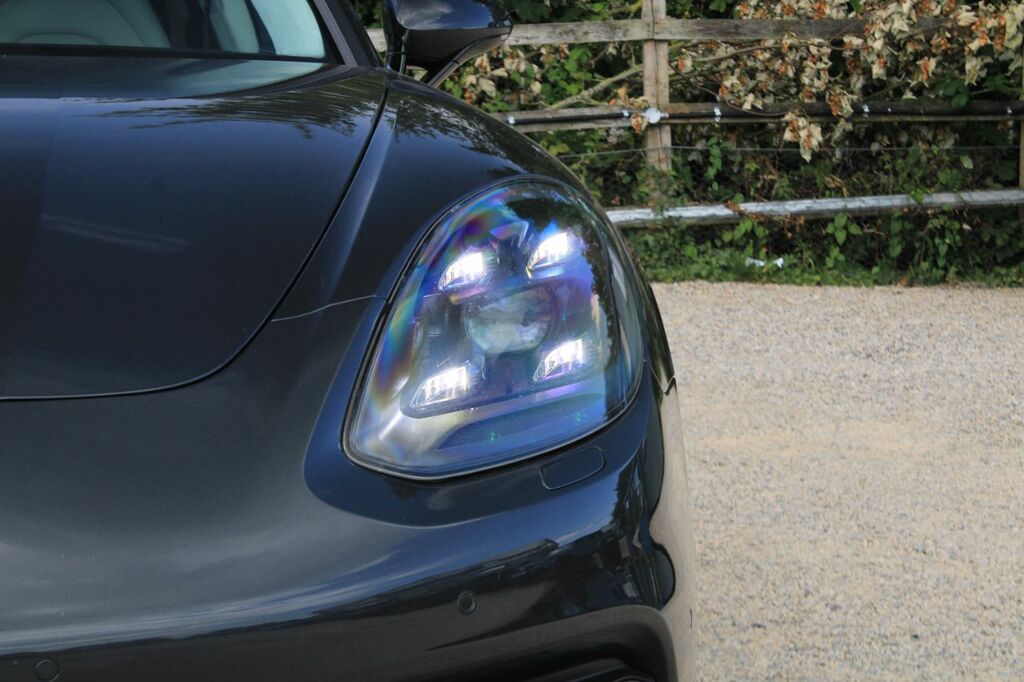 Porsche Panamera 4 E-hybrid  #47