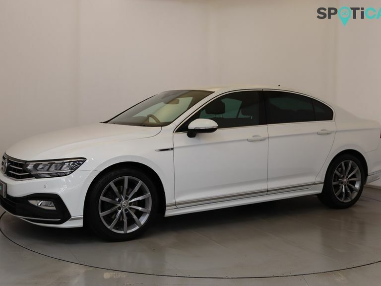 Volkswagen Passat 2.0 Tdi Evo Scr R-line White #4