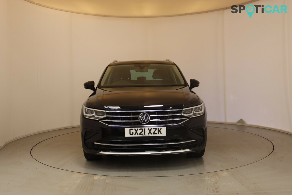 Volkswagen Tiguan 1.5 Tsi 150 Elegance Dsg GX21XZK Black #2