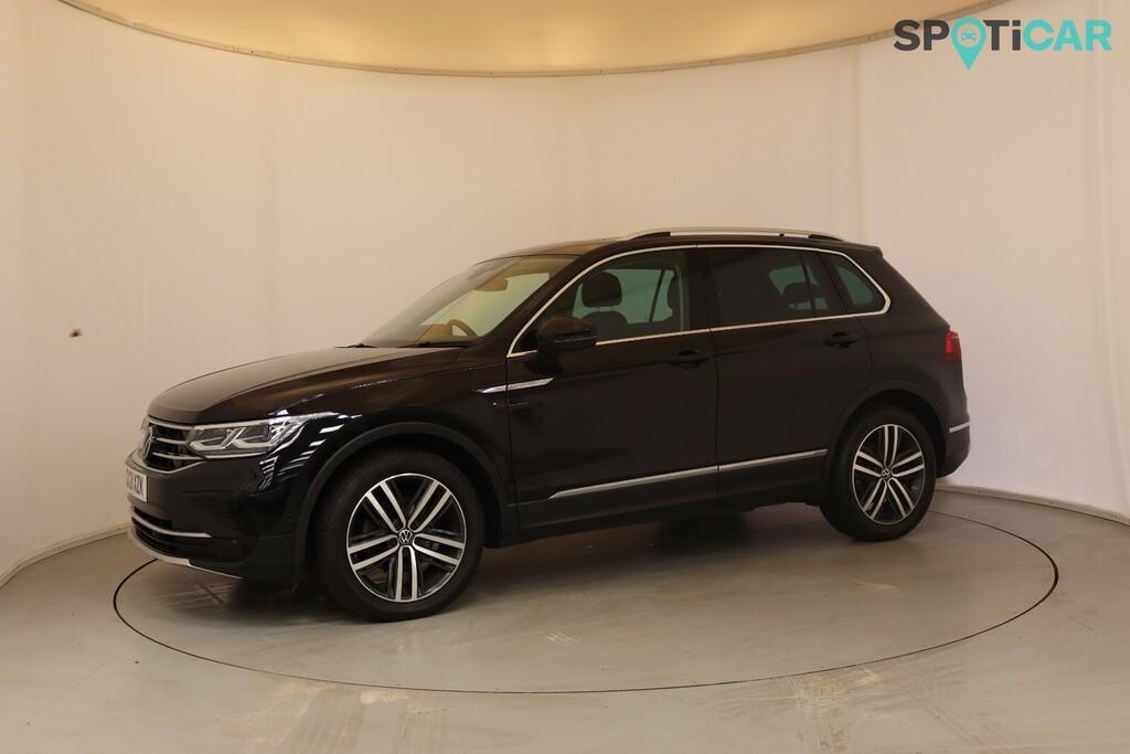 Volkswagen Tiguan 1.5 Tsi 150 Elegance Dsg GX21XZK Black #4