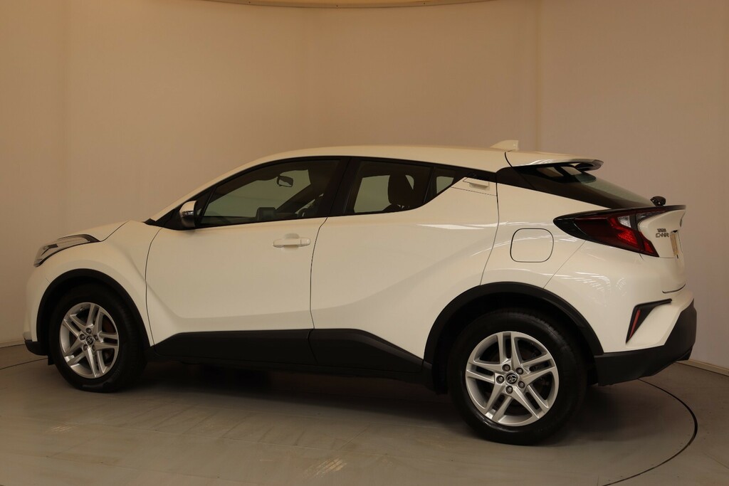 Toyota C-Hr 1.8 Hybrid Icon Cvt White #6