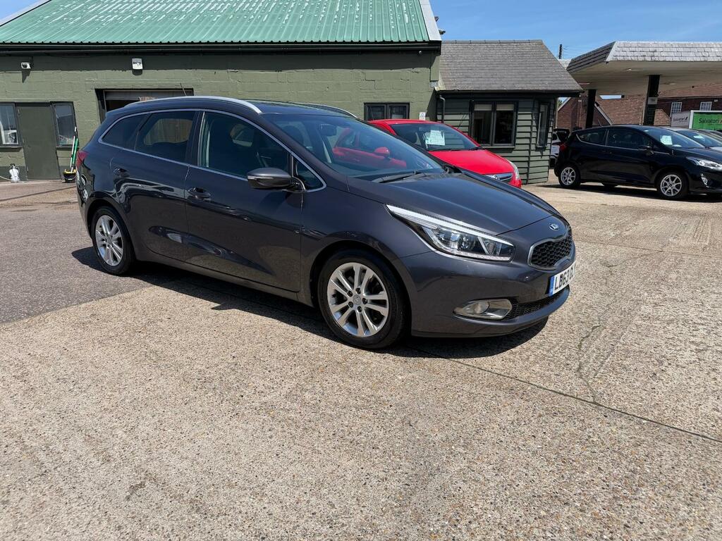 Kia Ceed 1.6 Crdi 3 Silver
