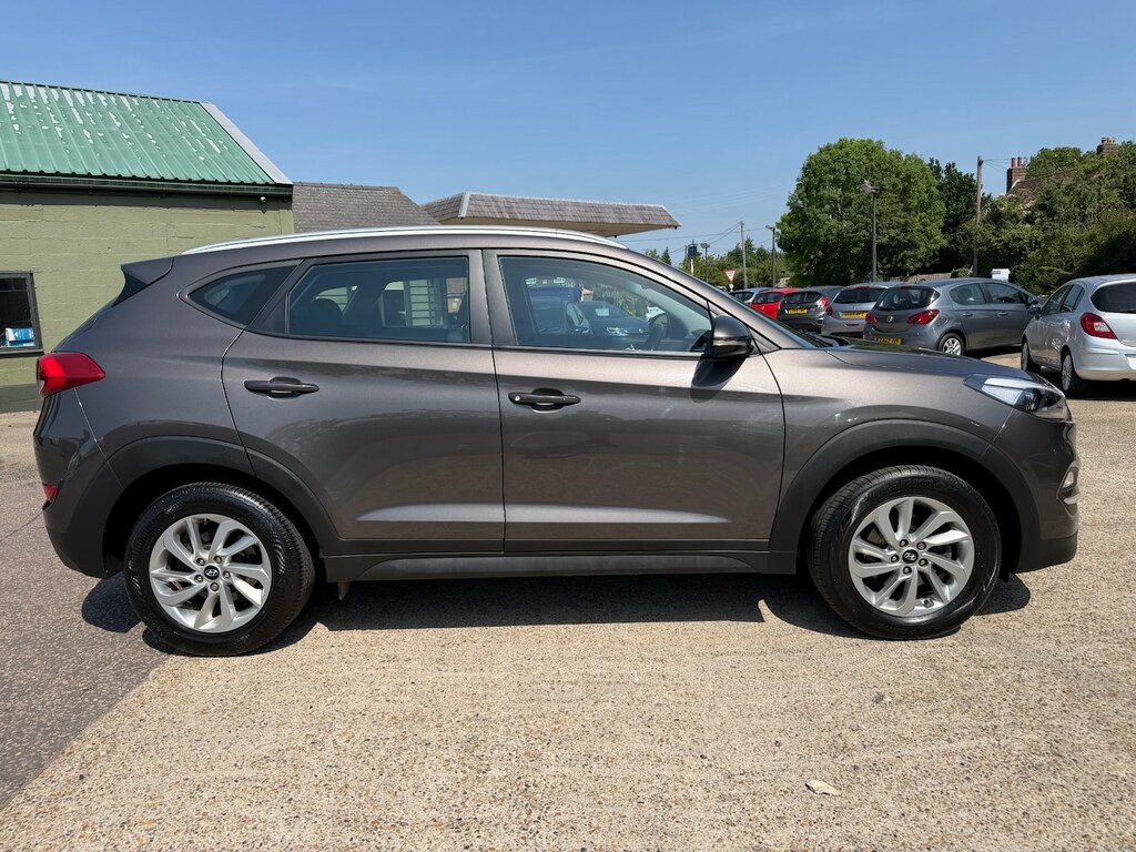 Hyundai Tucson 1.6 Gdi Blue Drive Se Nav 2Wd Grey #4