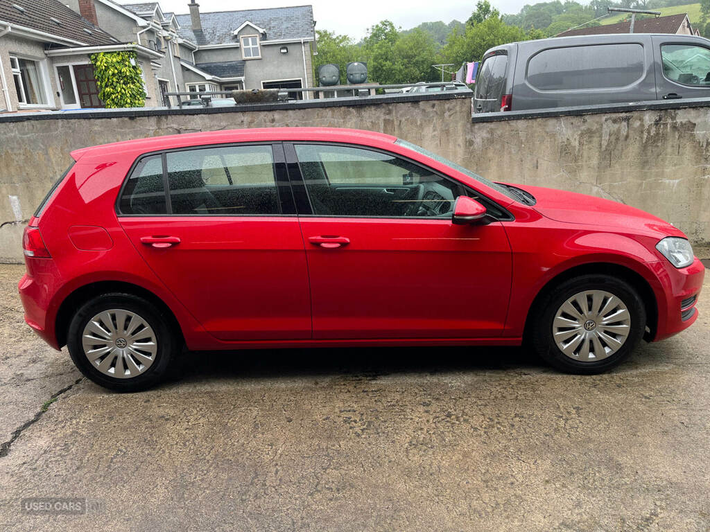 Volkswagen Golf 1.2 Tsi S Red #5