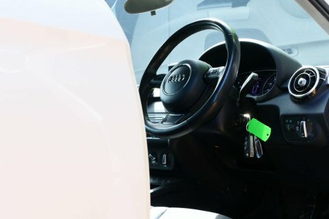 Audi A1 1.4 A1 Sportback SH66UKB White #2