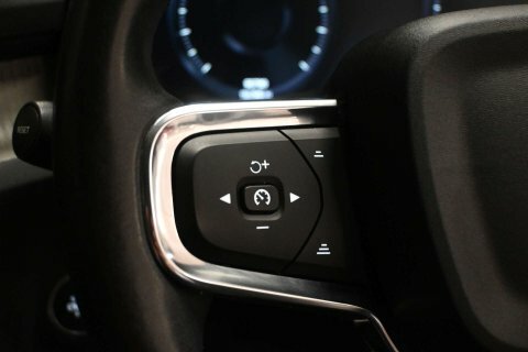 Volvo XC40 R-design Pro, T3 Silver #30