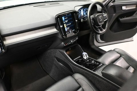 Volvo XC40 R-design Pro, T3 Silver #38