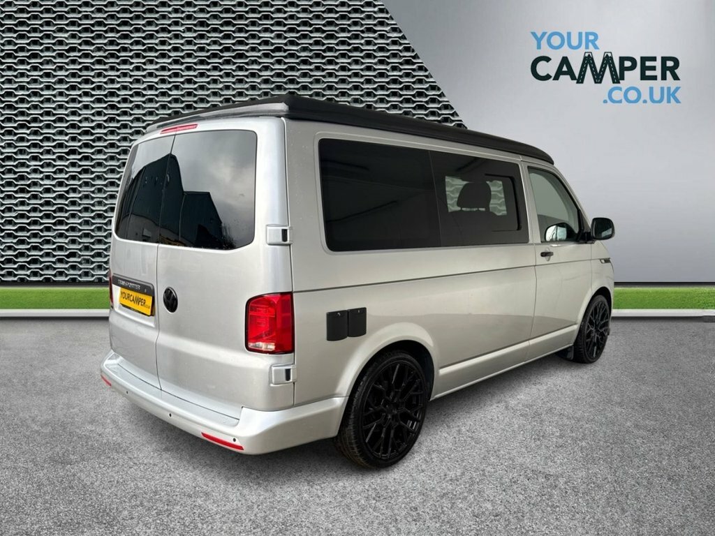 Volkswagen Transporter Highline White #15