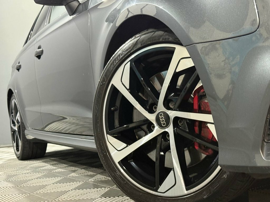 Audi S3 2.0 Tfsi Black Edition Sportback S Tron SJ19URY Grey #2