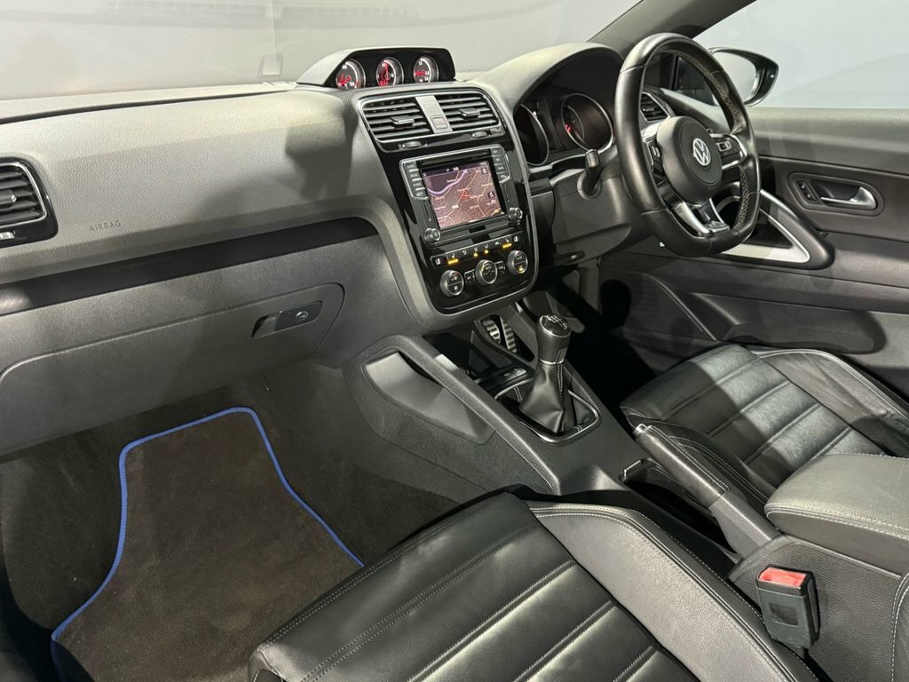 Volkswagen Scirocco 2.0 Tdi Bluemotion Tech R-line Black Edition Hatch Blue #5