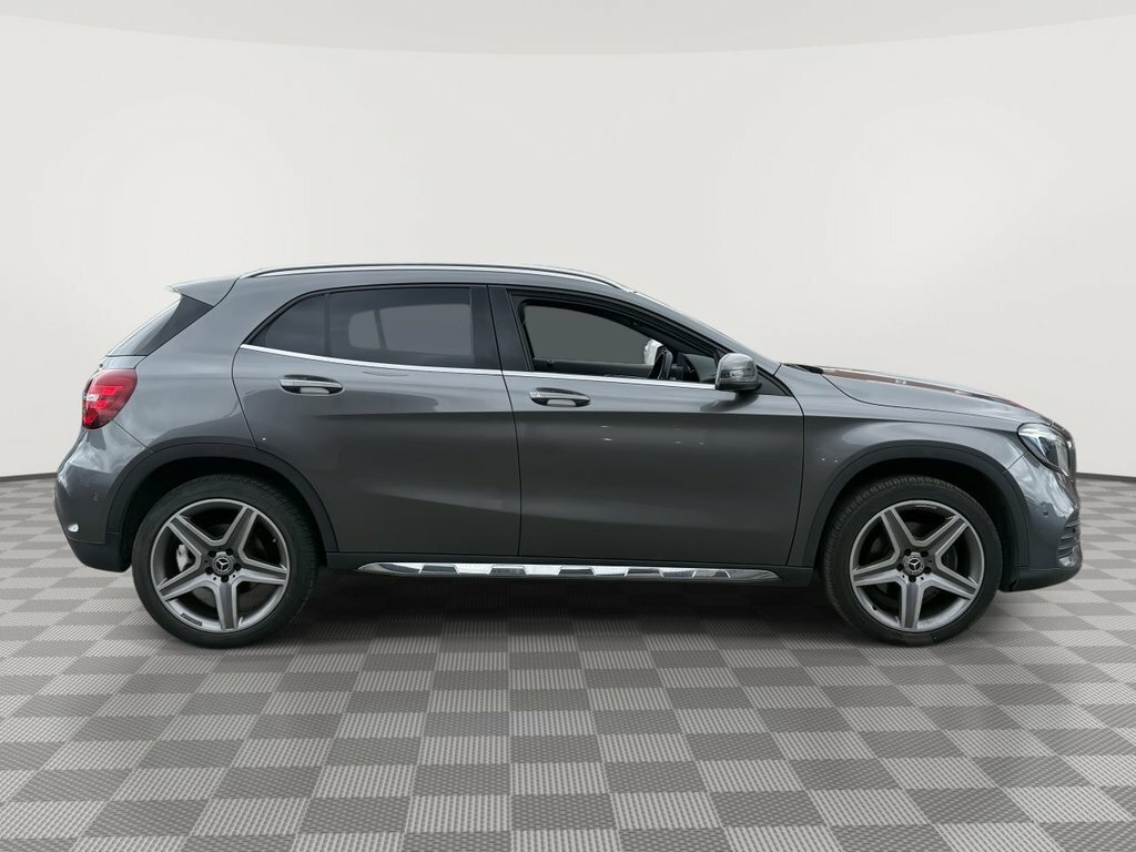 Mercedes-Benz GLA Class 2.1L Amg Line LC18OWR Grey #5