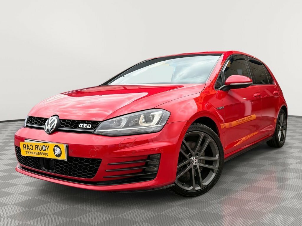 Volkswagen Golf 2L Gtd SA16FZC Red #3