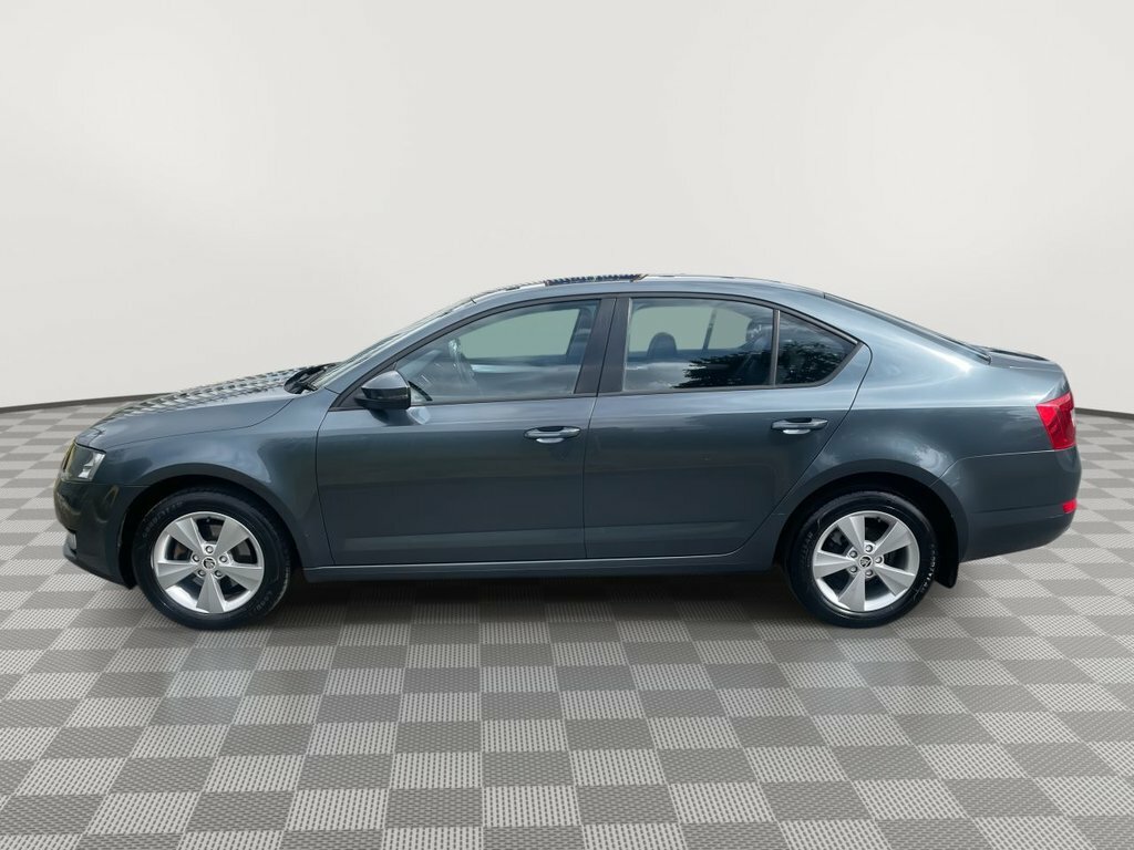 Skoda Octavia 1.4L Se L Grey #6