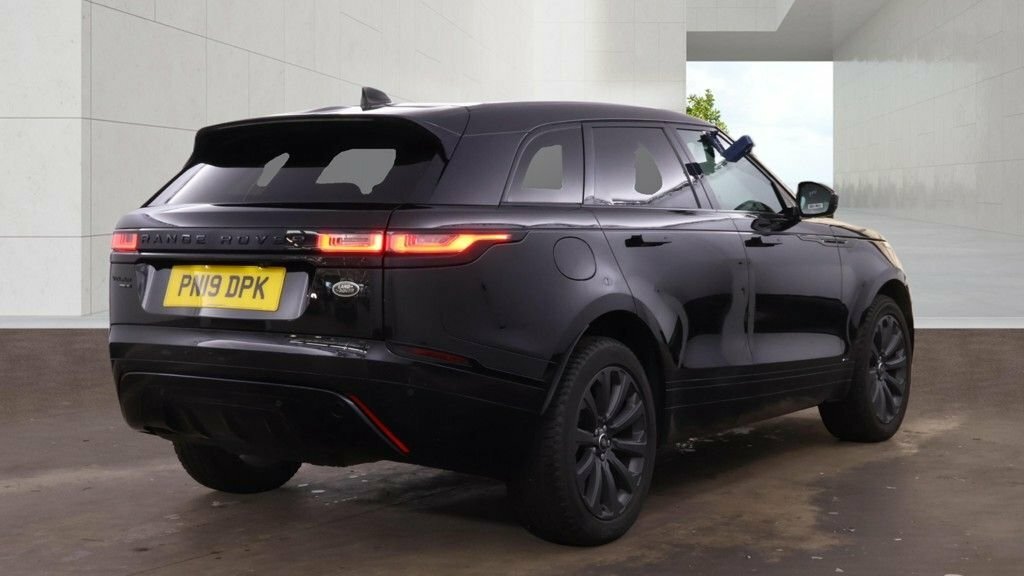 Land Rover Range Rover Velar 2L R-dynamic S PN19DPK Black #4