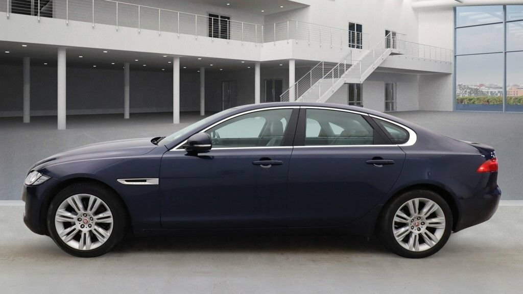 Jaguar XF 2L Portfolio Blue #6