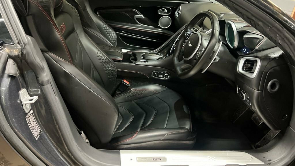 Aston Martin DBS Superleggera V12 Grey #7