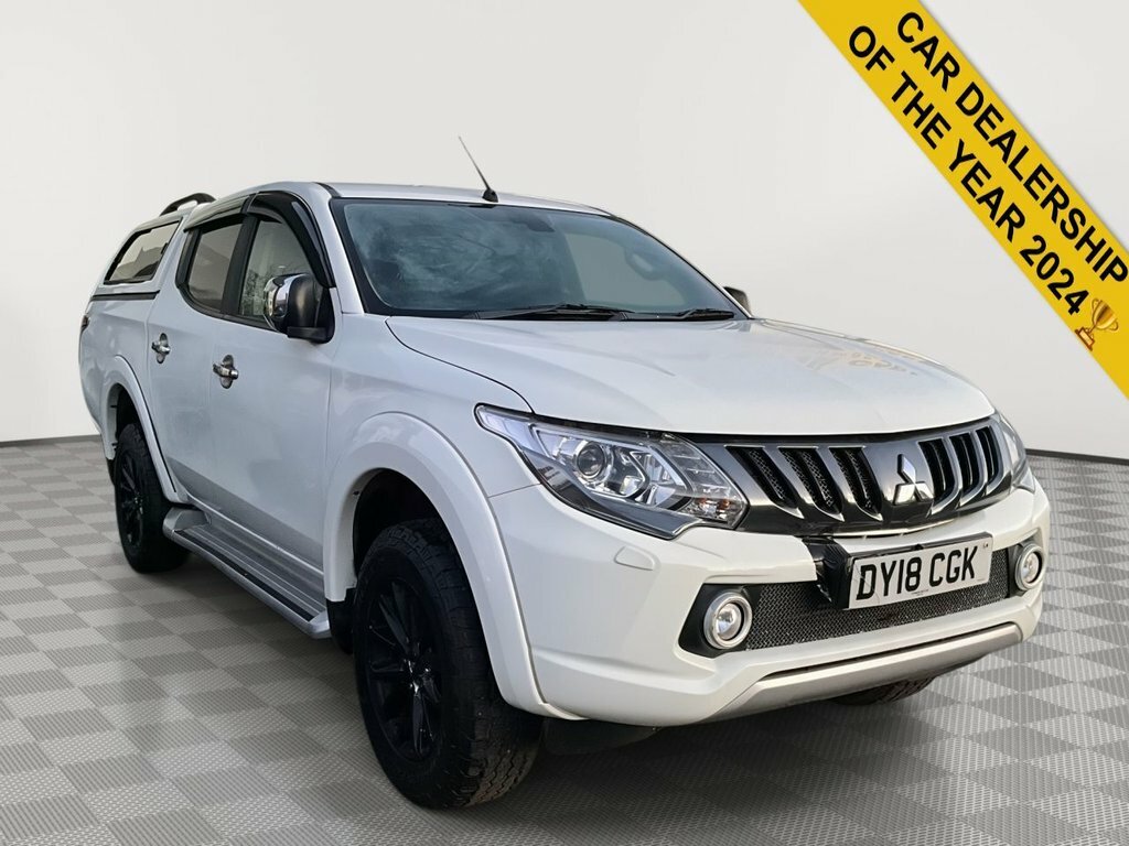 Mitsubishi L200 2.4L Dc Barbarian White