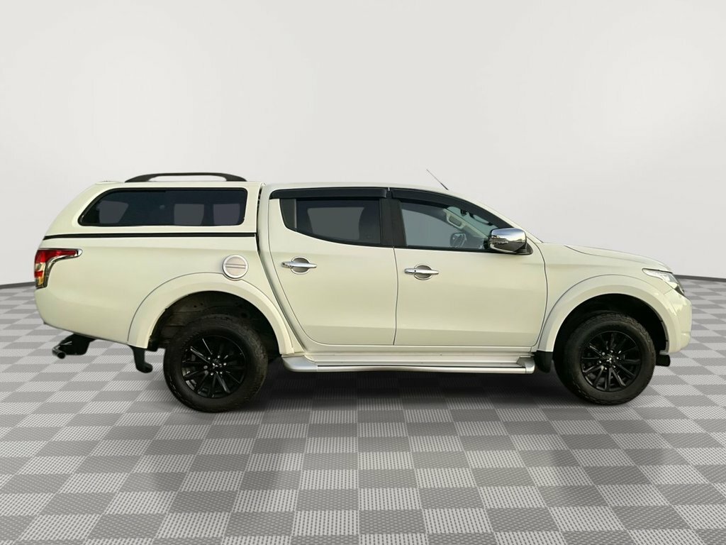 Mitsubishi L200 2.4L Dc Barbarian White #4