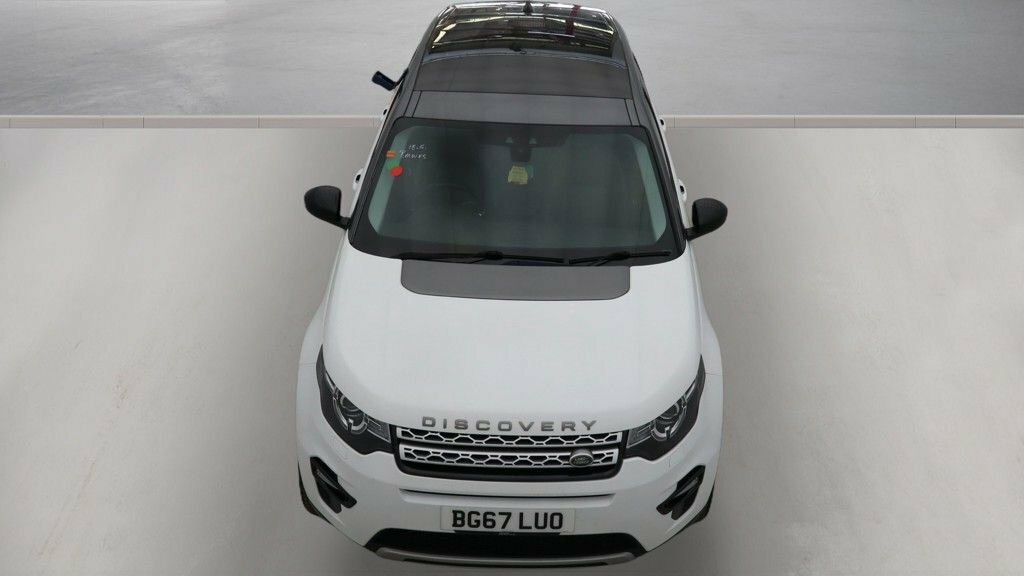 Land Rover Discovery Sport 2L Hse White #6