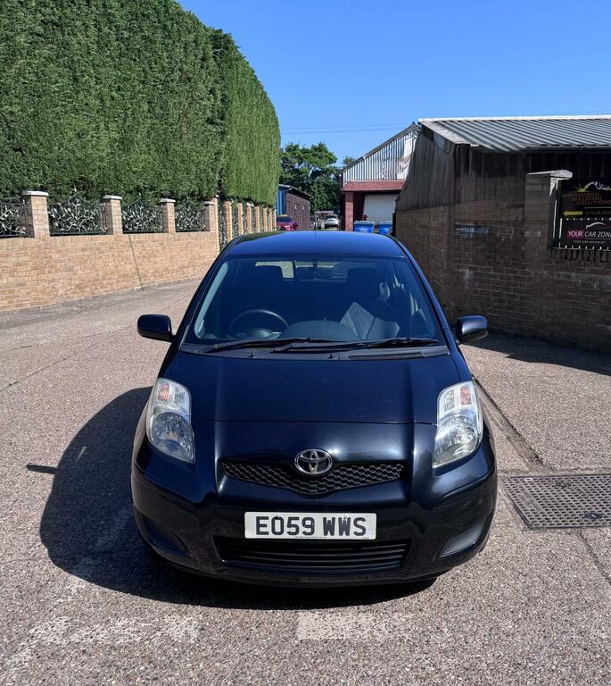 Toyota Yaris 1.33 Dual Vvt-i Tr Hatchback Black #3