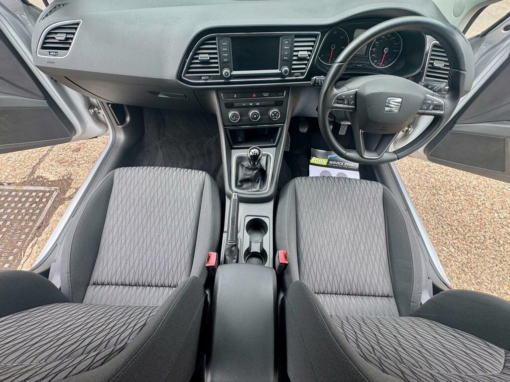 Seat Leon 1.6 Tdi Se Hatchback YR65BRX Silver #2