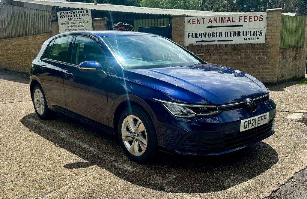 Volkswagen Golf 1.5 Tsi Life Hatchback Blue #6