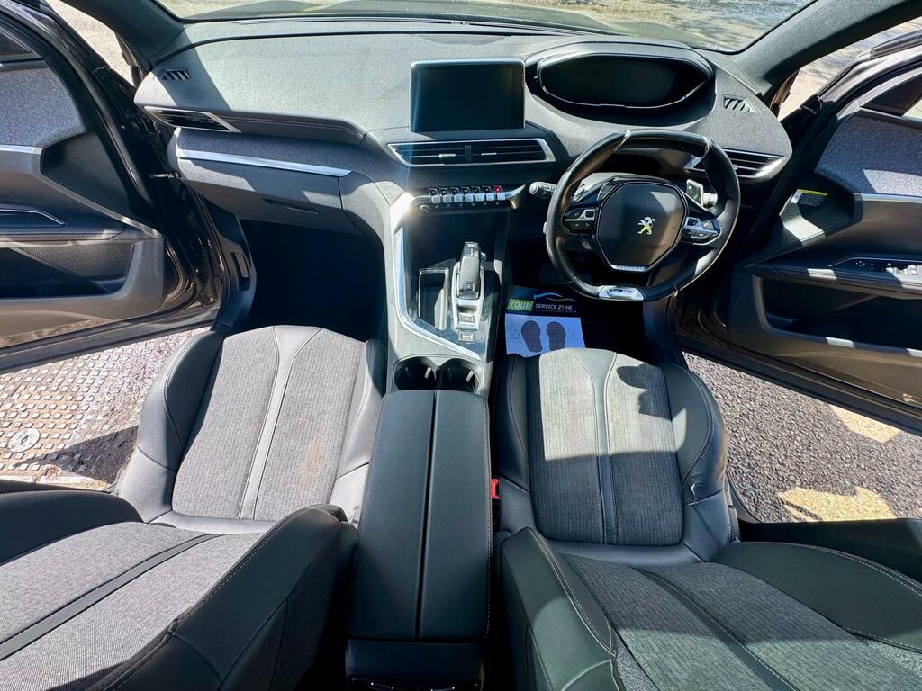 Peugeot 5008 Hatchback Black #80