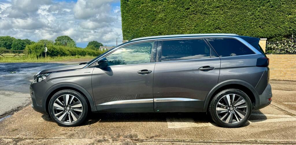 Peugeot 5008 Hatchback Black #50