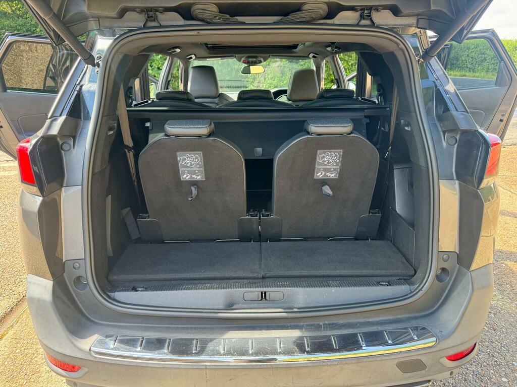 Peugeot 5008 Hatchback Black #40