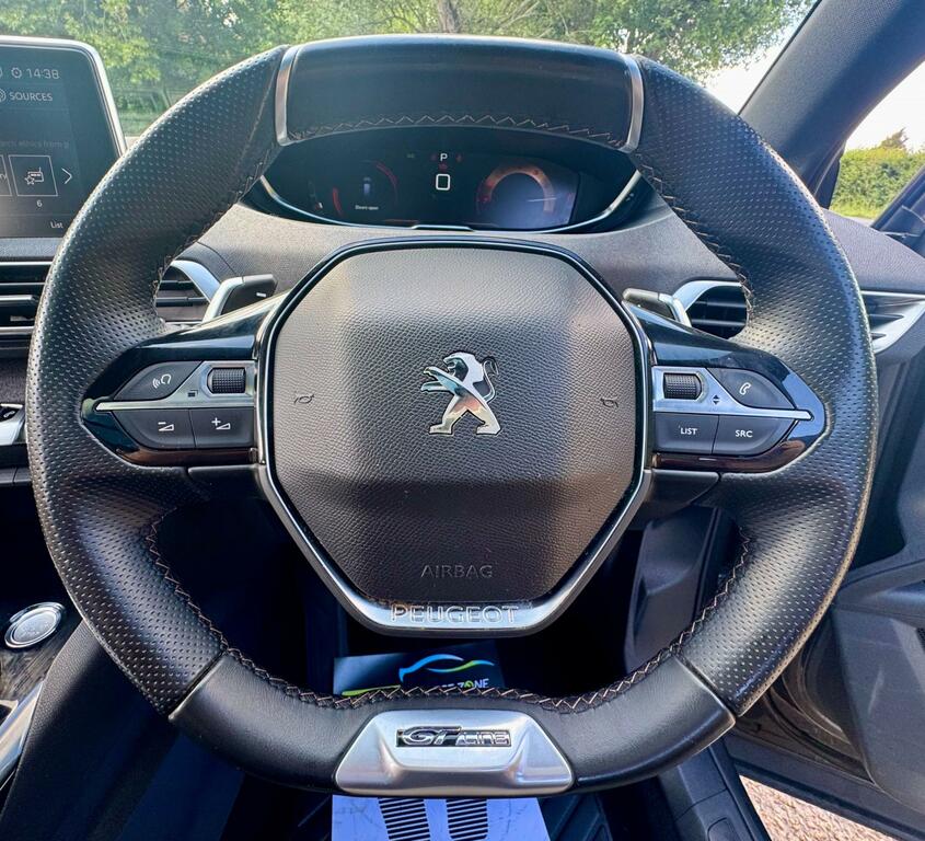 Peugeot 5008 Hatchback Black #54