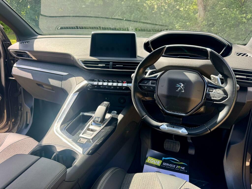 Peugeot 5008 Hatchback Black #52