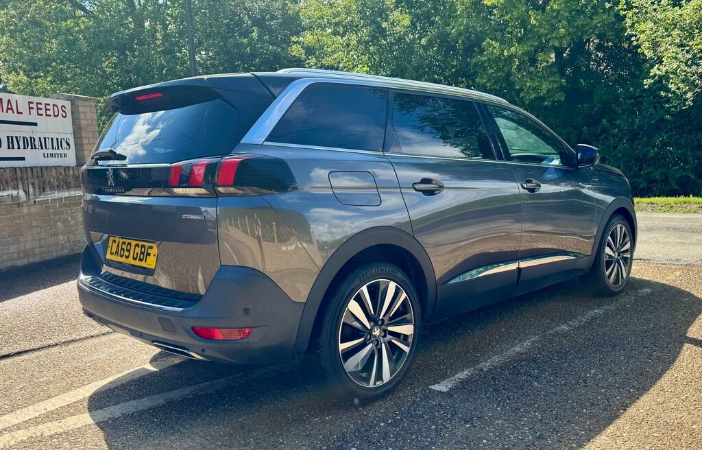 Peugeot 5008 Hatchback Black #26