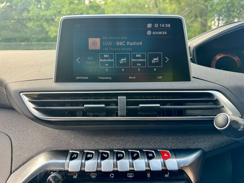 Peugeot 5008 Hatchback Black #60