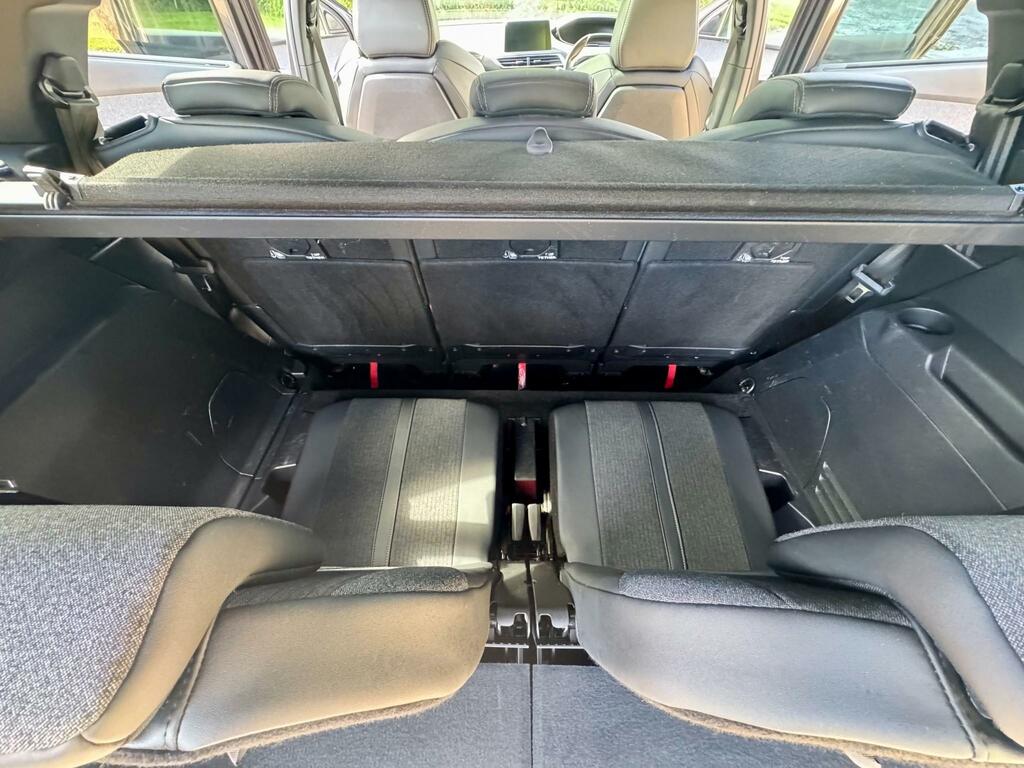 Peugeot 5008 Hatchback Black #22