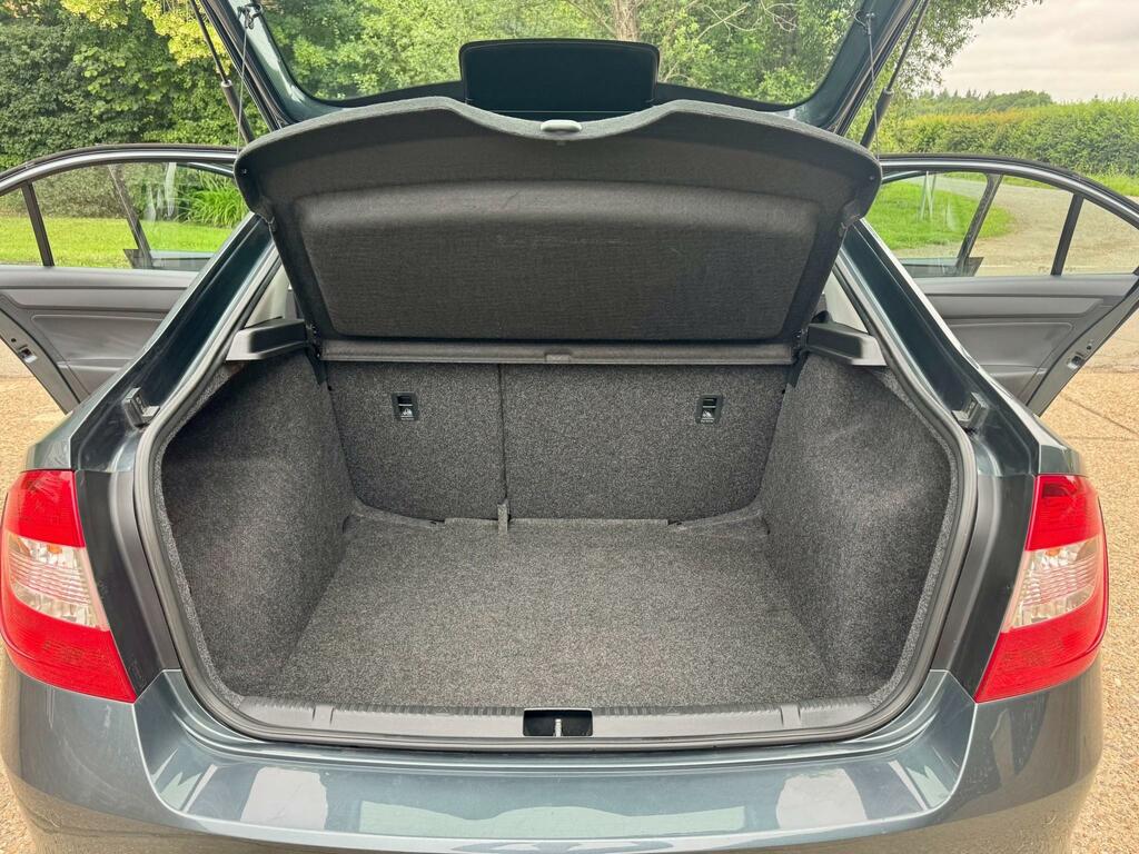 Skoda Rapid 1.4 Tsi Se Hatchback Blue #14