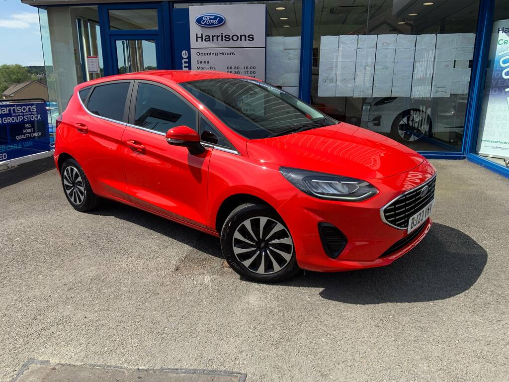 Ford Fiesta 1.0 Ecoboost Titanium 100Ps Red
