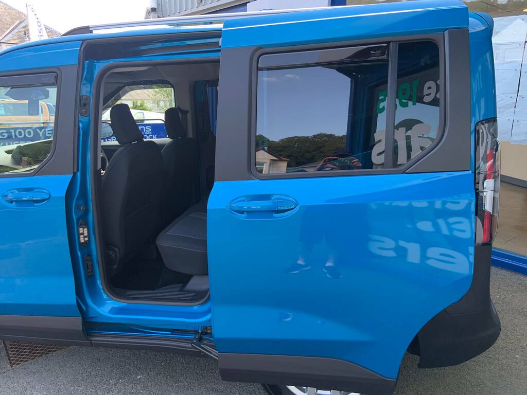 Ford Tourneo Courier 1.0 Ecoboost Titanium Ecoboost Blue #6
