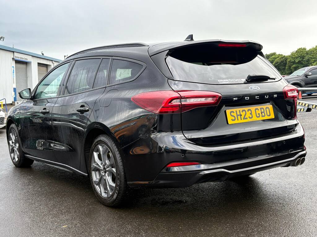 Ford Focus 1.0T Ecoboost St-line Estate Eur SH23GBO Black #5