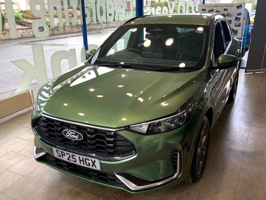 Ford Kuga St-line 2.5 243Ps Plug In Hybrid Green