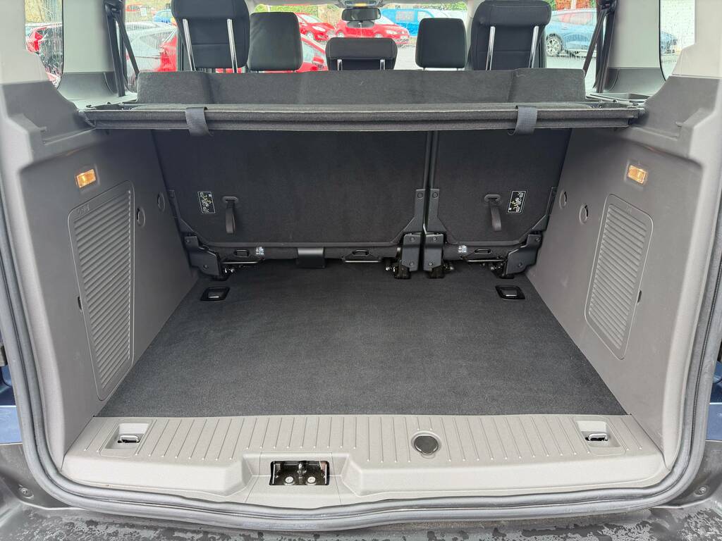 Ford Tourneo Connect Connect Titanium 1.5Tdci Grey #32