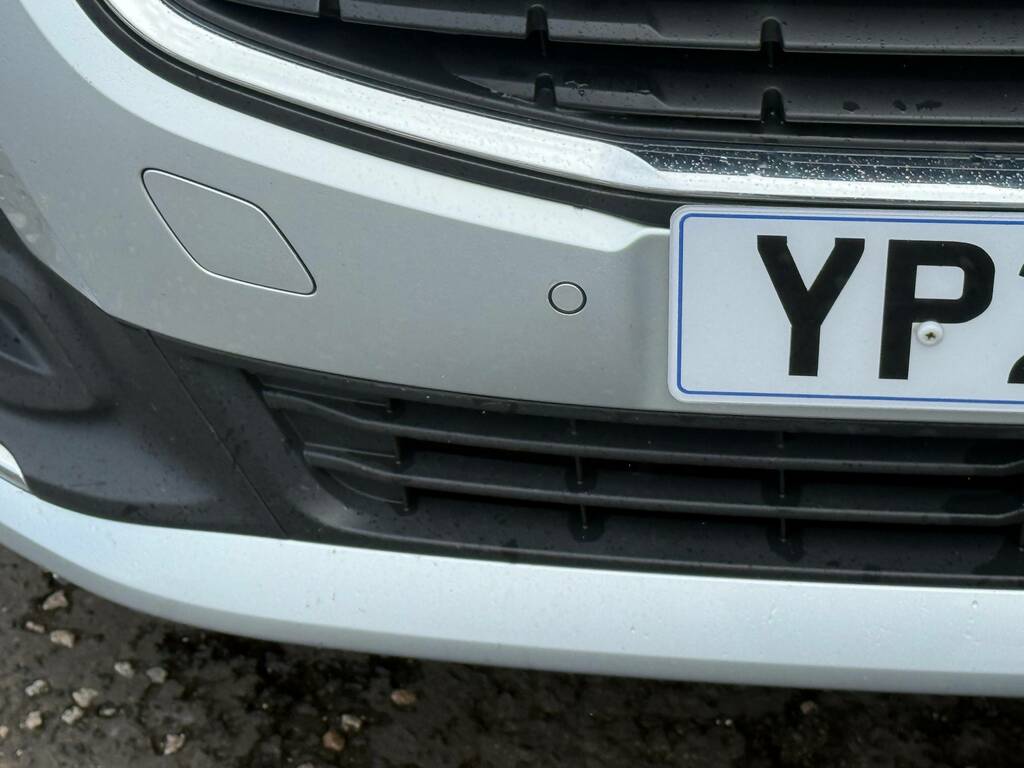 Ford Transit Connect Trend White #9