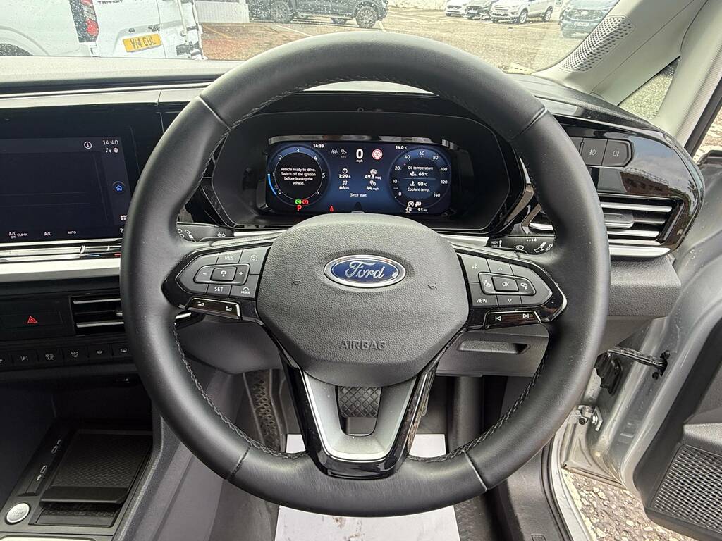 Ford Transit Connect Trend White #23