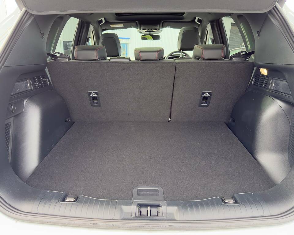 Ford Kuga St-line X 2.5L Duratec Phev 243Ps Cvt 5 ST26BZE White #5