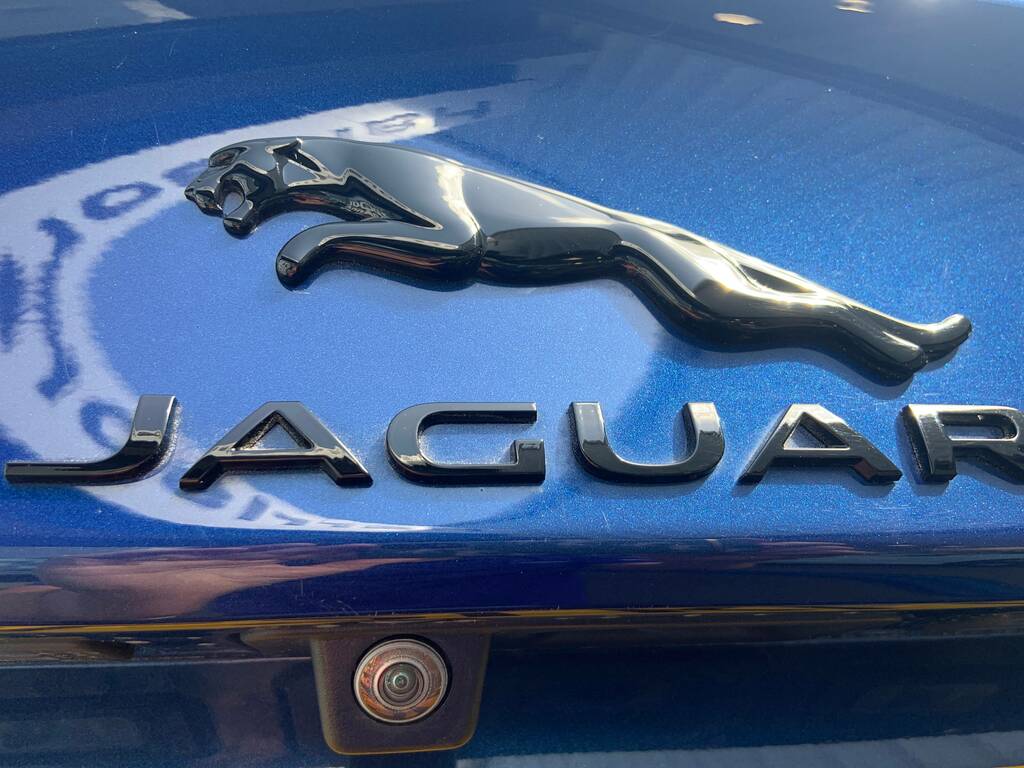 Jaguar XE 2.0 D200 Mhev R-dynamic S Euro 6 Ss White #16