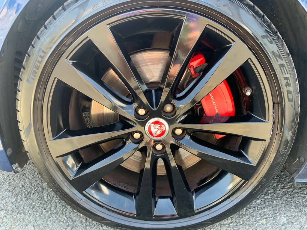 Jaguar XE 2.0 D200 Mhev R-dynamic S Euro 6 Ss White #43