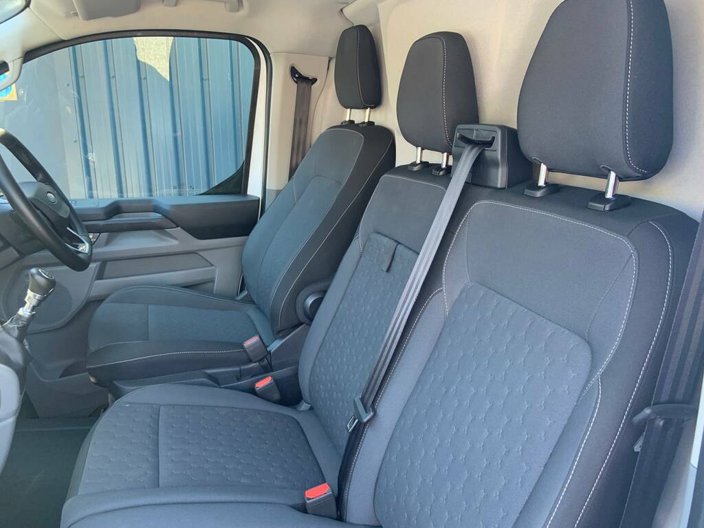 Ford Transit Custom 320 2.0 Ecoblue 136Ps L1 Limited WN75PXG White #5